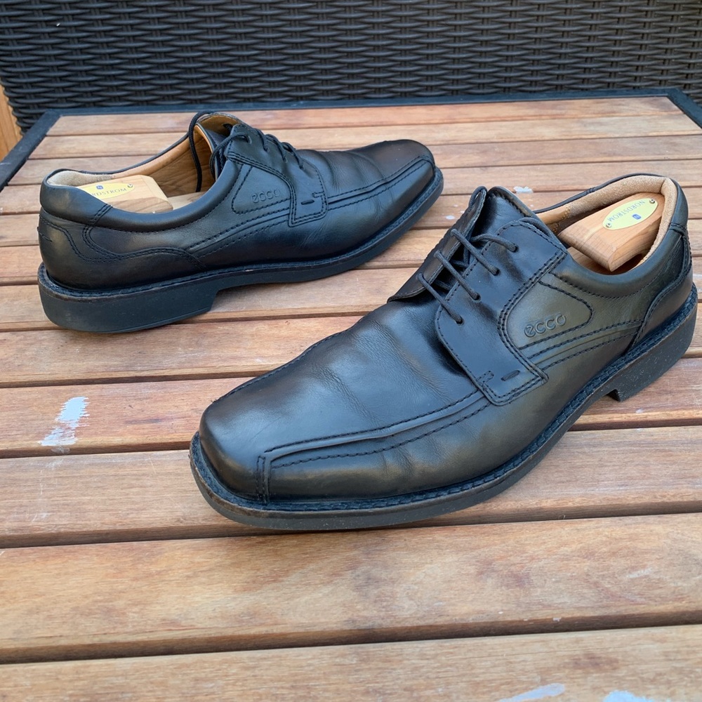 Men’s ECCO SEATTLE bicycle toe casual/ dress shoes
